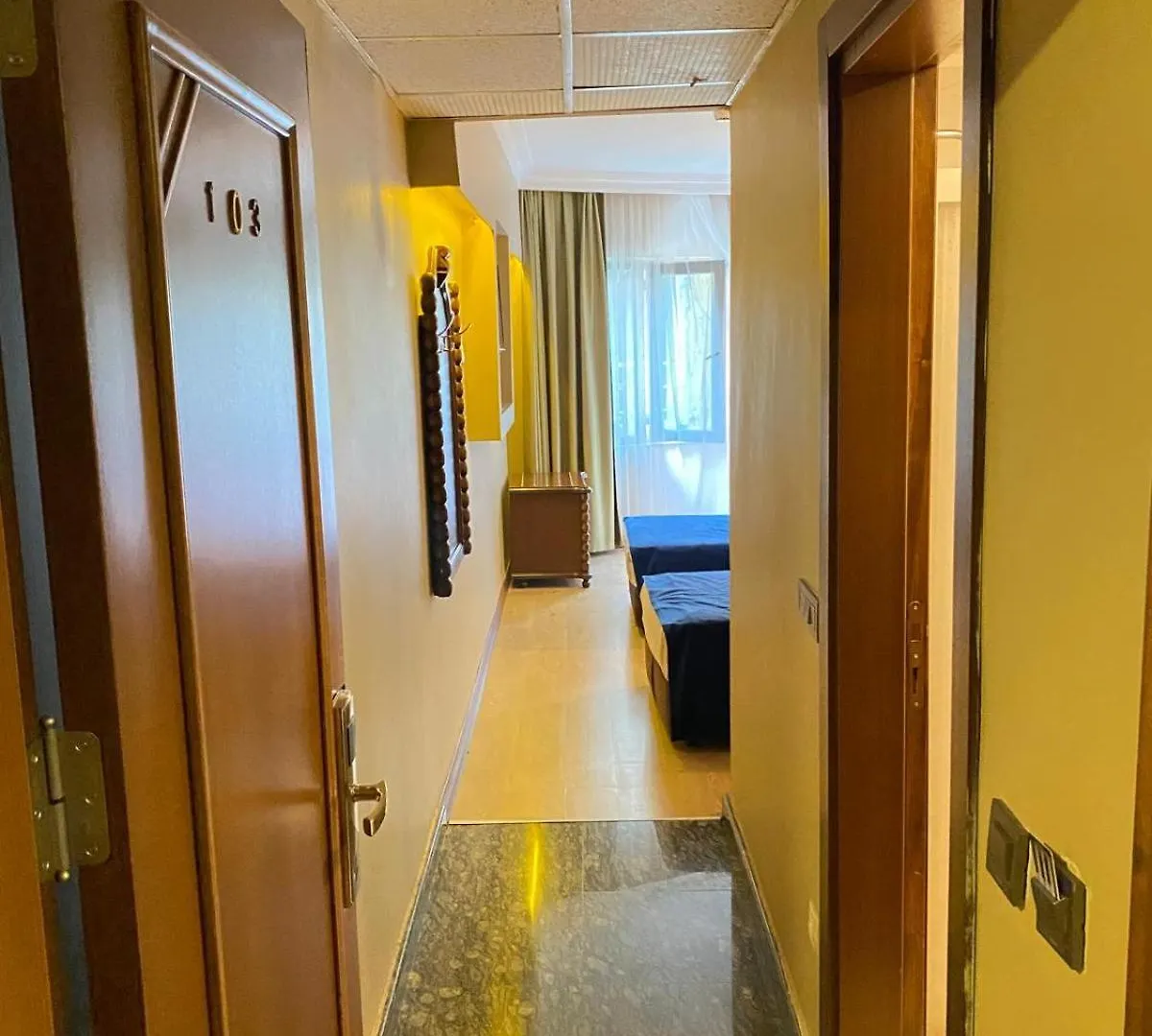 Hotel Bueyuek Levent Стамбул 0*,  Турция