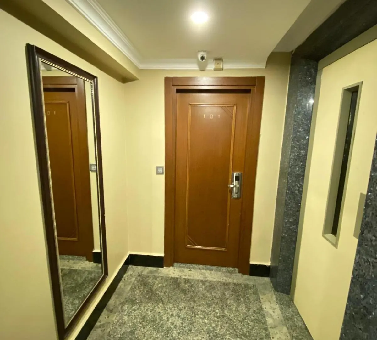 Hotel Bueyuek Levent Стамбул