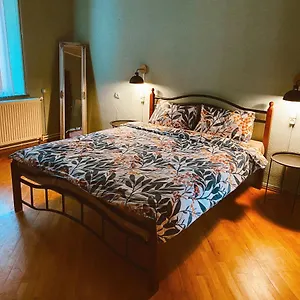 Corner 3*, Тбилиси Грузия